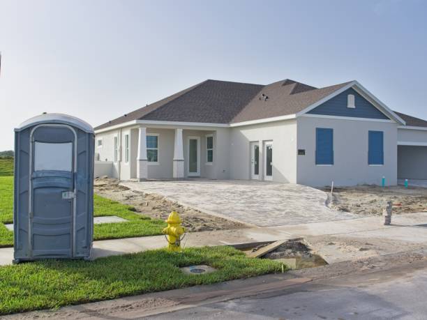 Portable Toilet Options We Offer in Oblong, IL