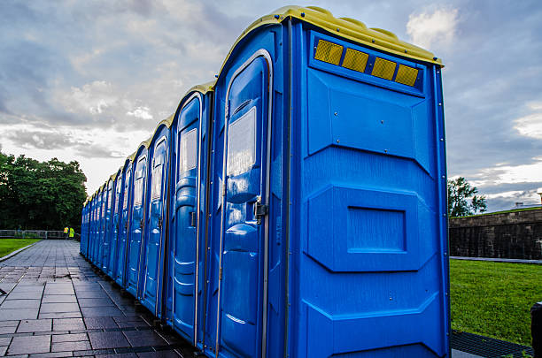Best Construction site porta potty rental  in Oblong, IL